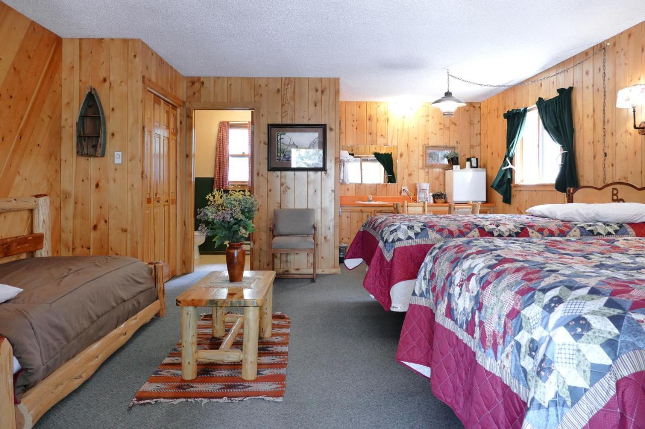 Bill Cody Ranch Hotell Eksteriør bilde