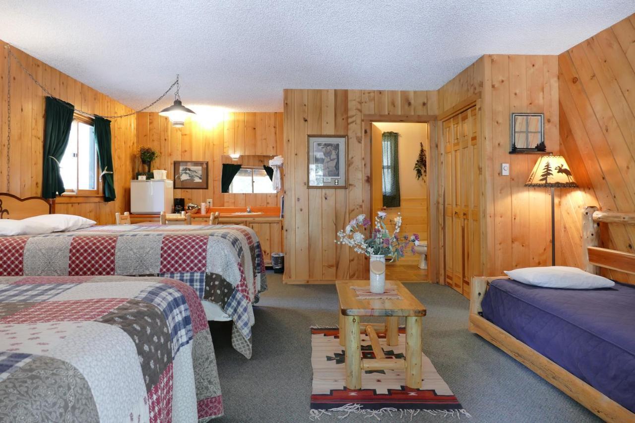 Bill Cody Ranch Hotell Eksteriør bilde