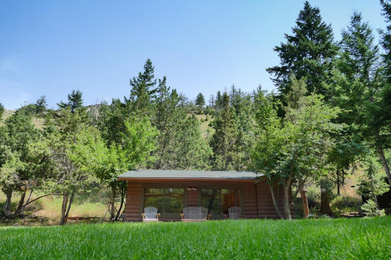 Bill Cody Ranch Hotell Eksteriør bilde