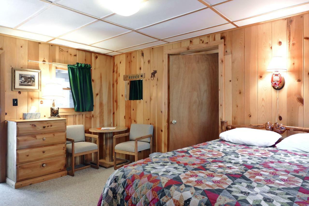 Bill Cody Ranch Hotell Eksteriør bilde