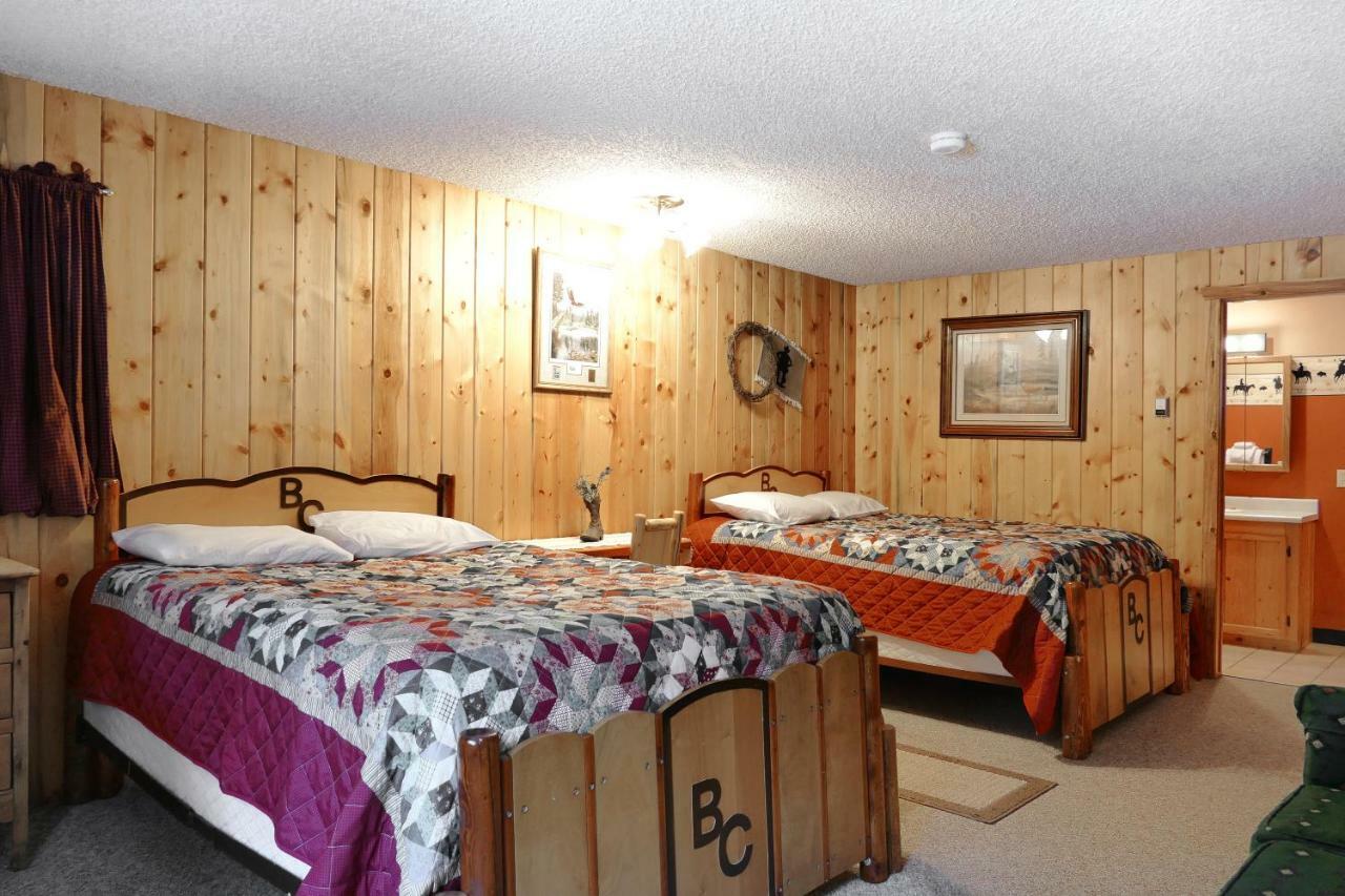 Bill Cody Ranch Hotell Eksteriør bilde