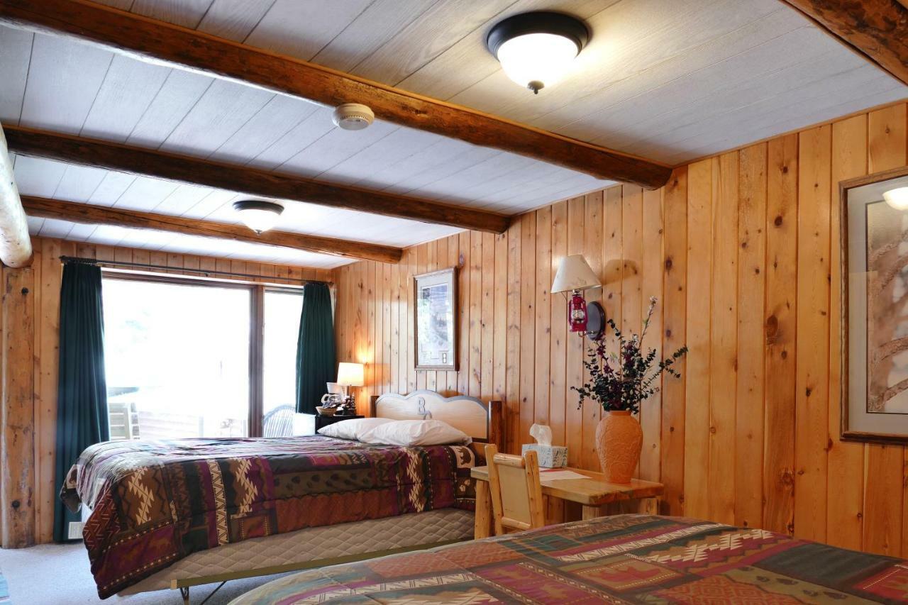 Bill Cody Ranch Hotell Eksteriør bilde