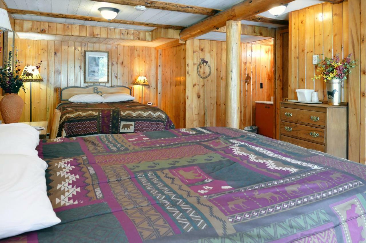 Bill Cody Ranch Hotell Eksteriør bilde